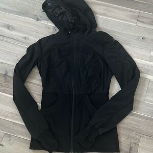 Black Lululemon Hooded Zip-Up Jacket XS